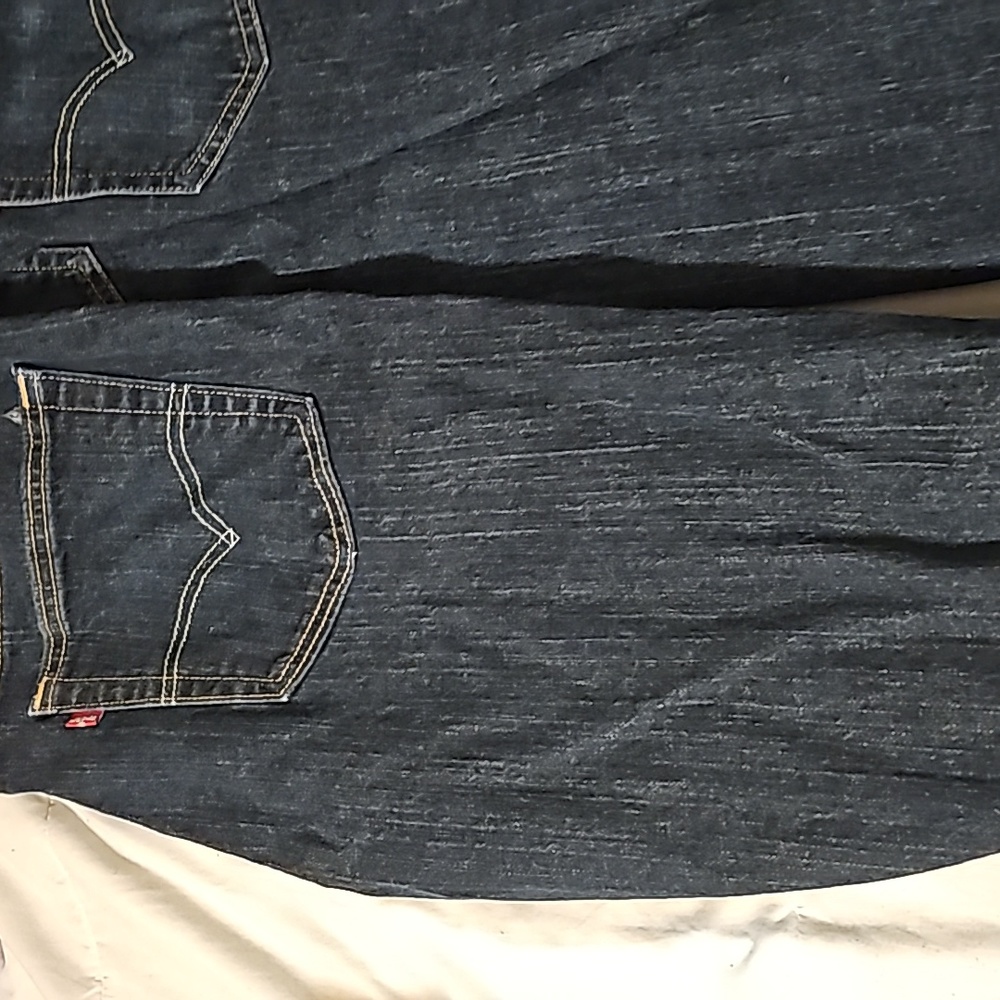 541 Levi's 36 by 30